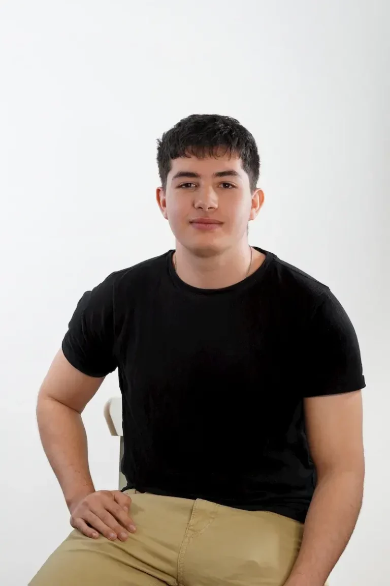 Naim Vitale